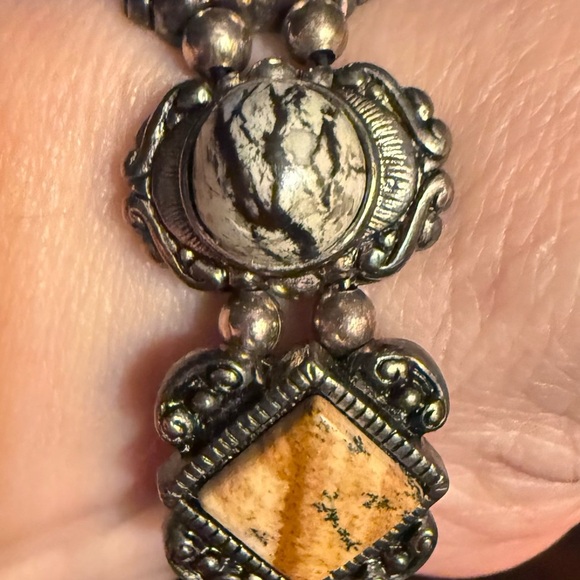 Premier Designs Jasper, Epidot, Antique Silver Plate Bracelet - Picture 2 of 6